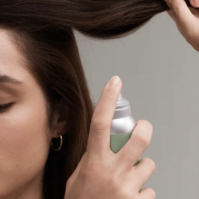 شامپو خشک کنترل چربی دئولوژی 150میلDUOLOGI Anti-Oily Dry Shampoo